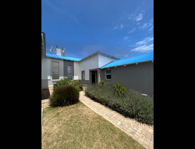 3 BEDROOM HOUSE FOR SALE IN PINNACLE POINT GOLF ESTATE